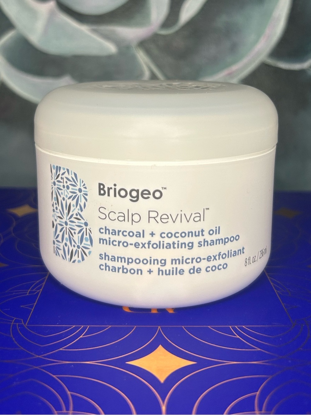 Briogeo Scalp Revival Charcoal + Coconut Oil Micro-exfoliating Scalp Scrub Shamp - Picture 2 of 4